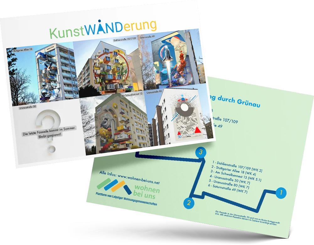 Vorder- und Rückseite einer Postkarte zur „KunstWANDerung“ durch Grünau mit Fotos mehrerer kunstvoll gestalteter Hausfassaden und einer eingezeichneten Route.